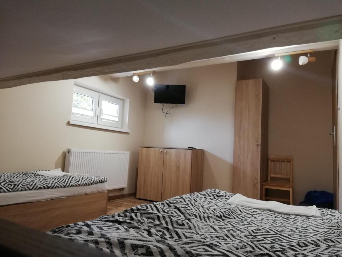 Hospedagem domiciliar Pokoje Goscinne Beta *