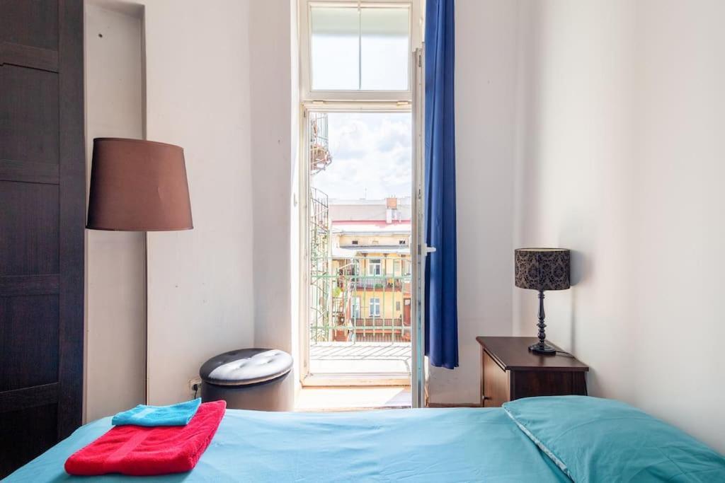 Old Town Kazimierz Shine After Party 4 Indipendent Bedrooms Apartment 2 Bathrooms Apartament Kraków