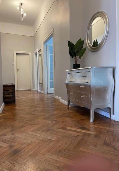 Florianska Grand 2 Apartment