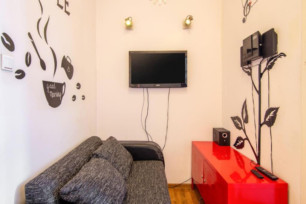 Old Town Kazimierz Shine After Party 4 Indipendent Bedrooms Apartment 2 Bathrooms