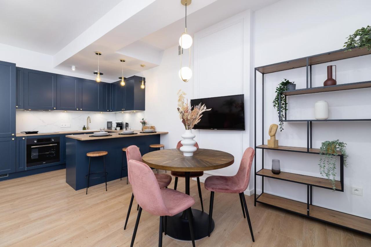 Old Town Dluga 48 Family By Renters Apartament Kraków