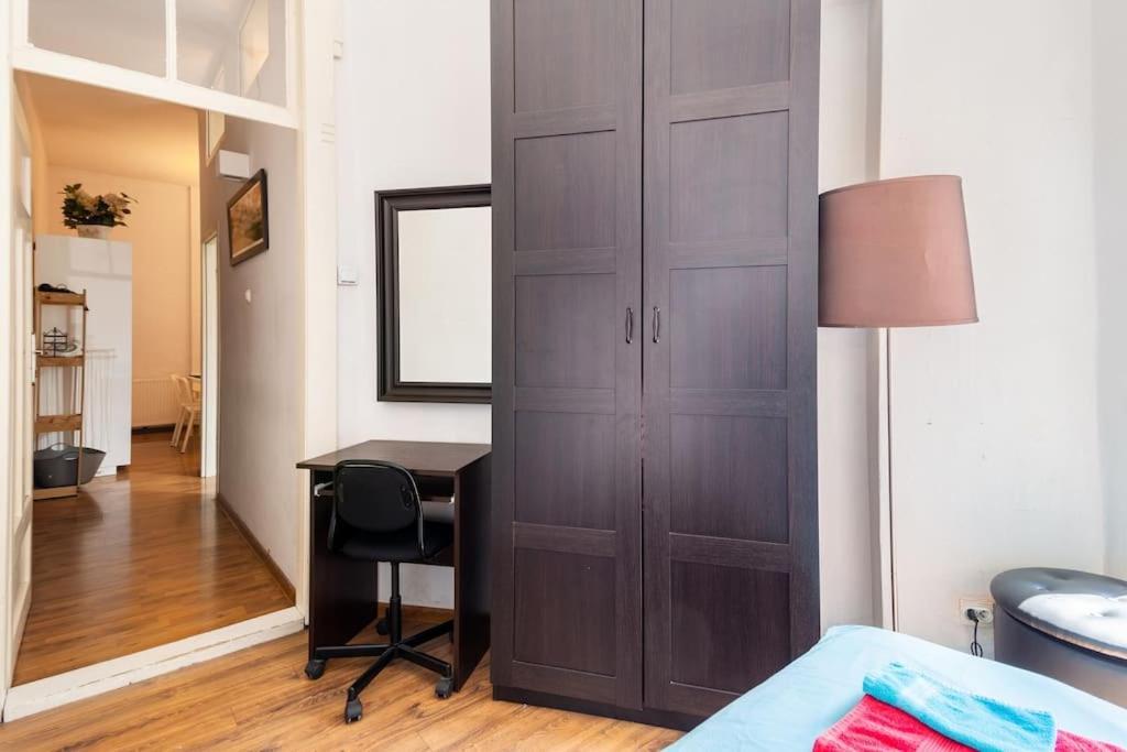 Old Town Kazimierz Shine After Party 4 Indipendent Bedrooms Apartment 2 Bathrooms Apartament