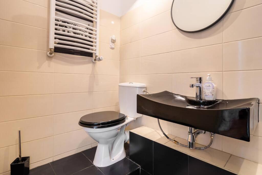 Old Town Kazimierz Shine After Party 4 Indipendent Bedrooms Apartment 2 Bathrooms *