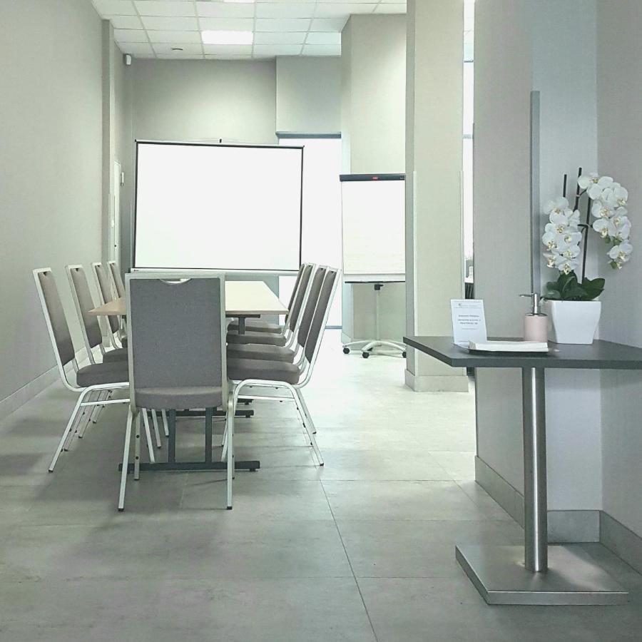 Centrum Business Hotel 4*