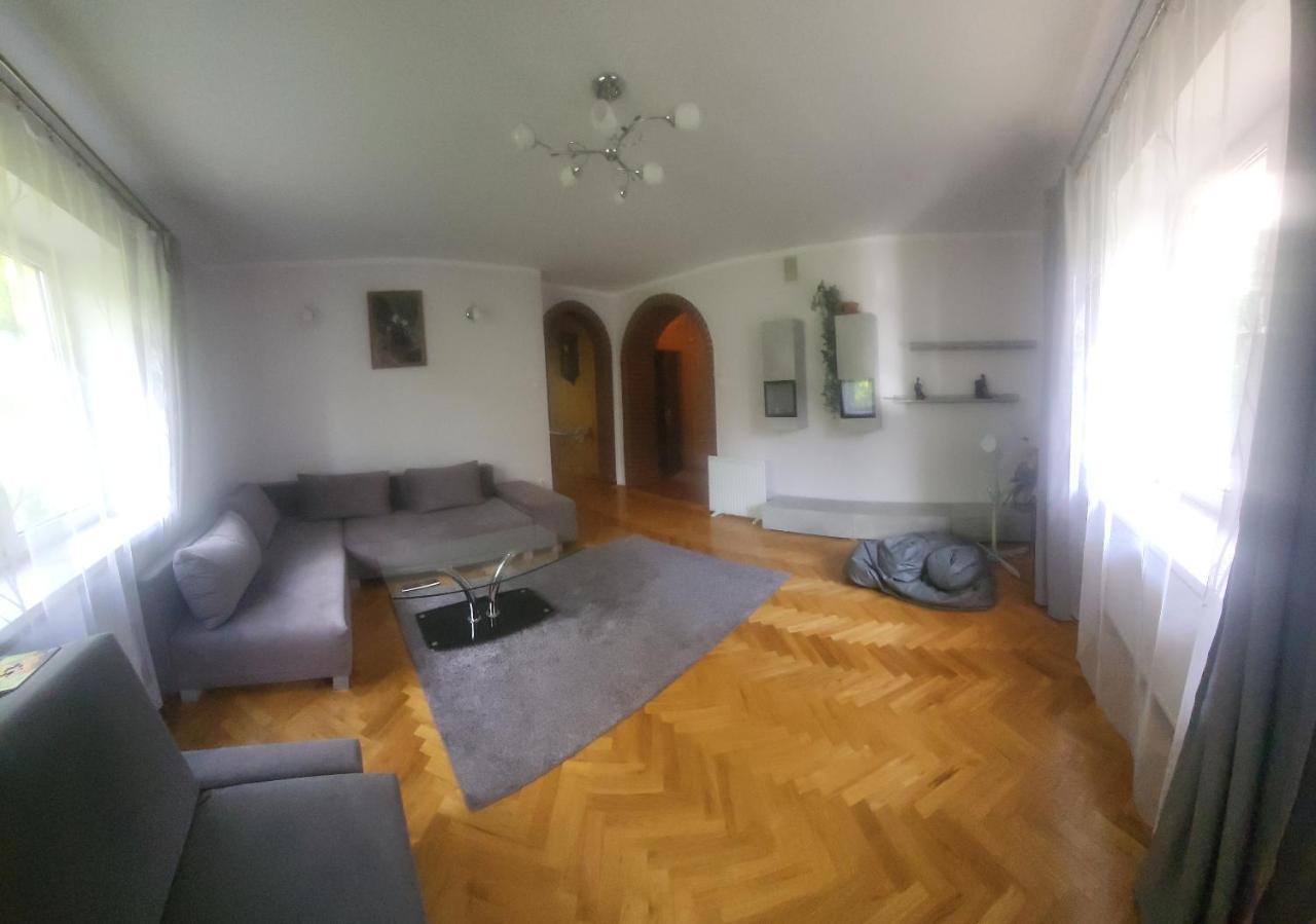 Apartament Przy Bloniach Apartment