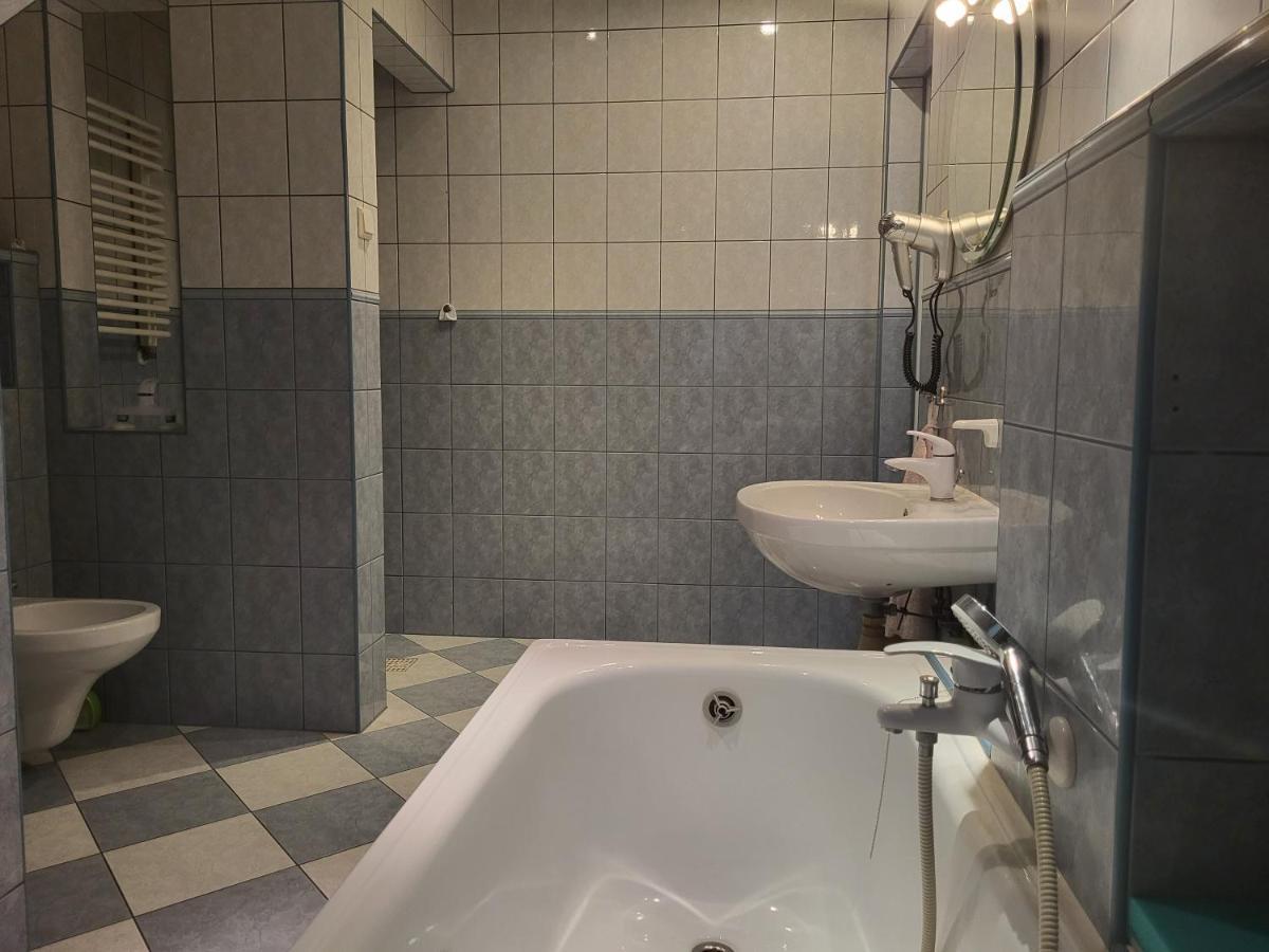 Apartament Przy Bloniach Apartment *