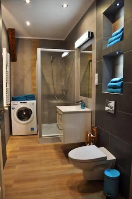 Apartment Batorego / Near Old Town