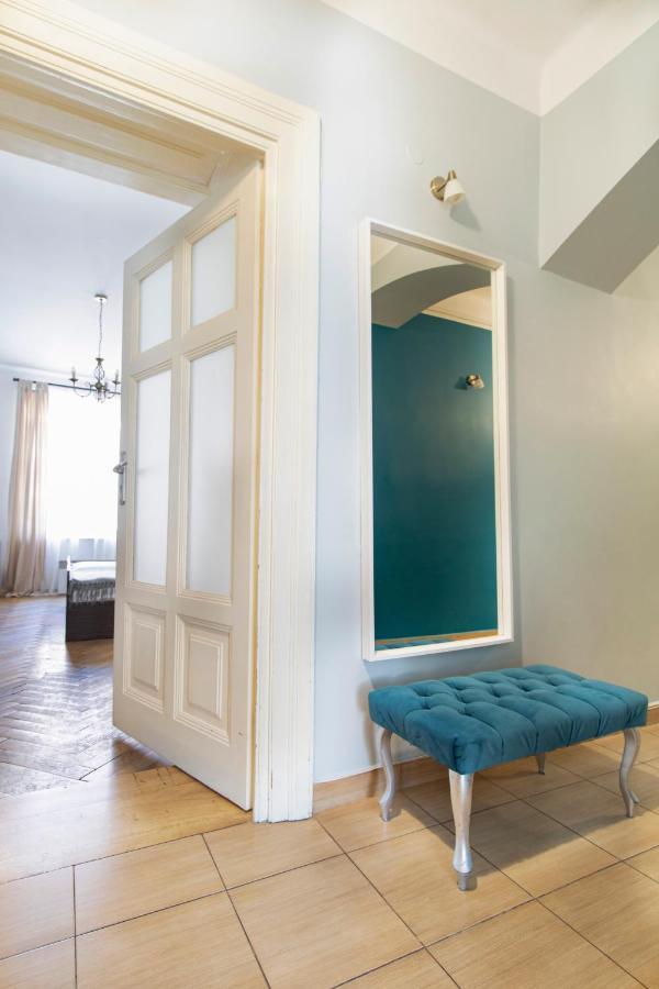 Spacious Zyblikiewicza Street Apartment