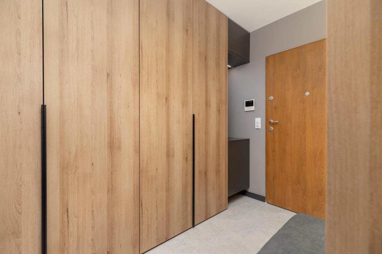 Apartment Exquisite Zablocie 19a By Renters Prestige Krakow