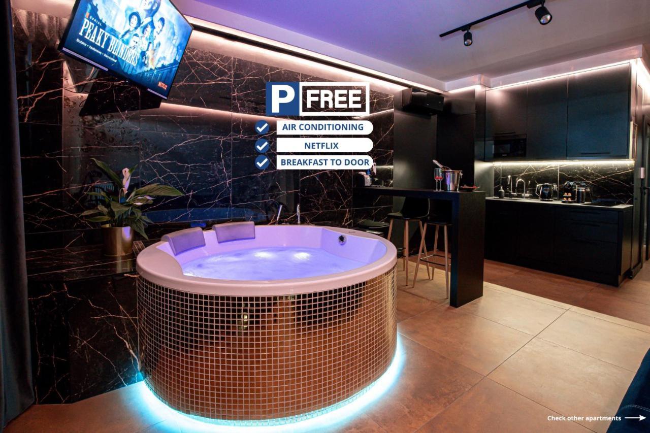 Jacuzzi Glass-house Station Cracóvia