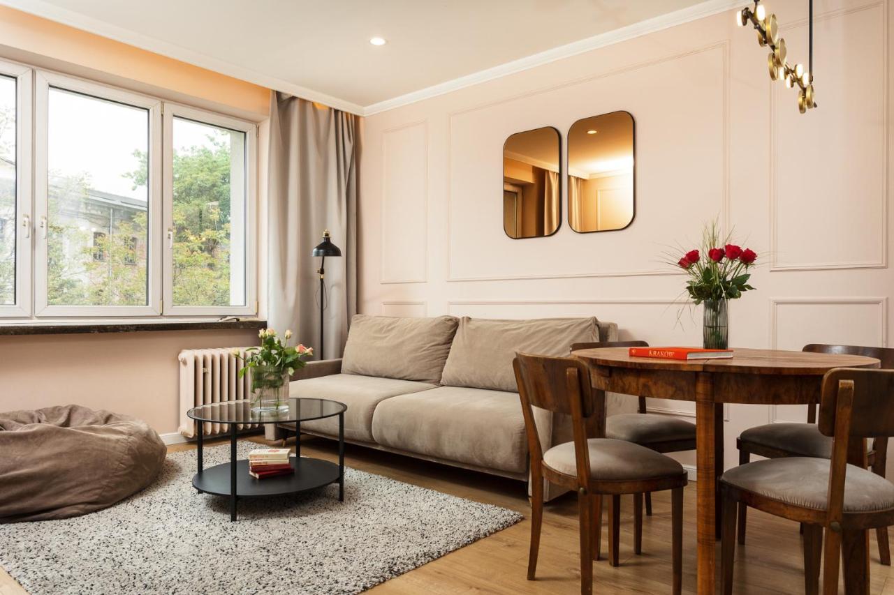 Polka Apartment