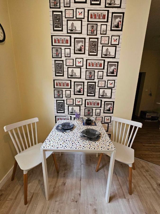 Apartment Londyn Nr 1 *