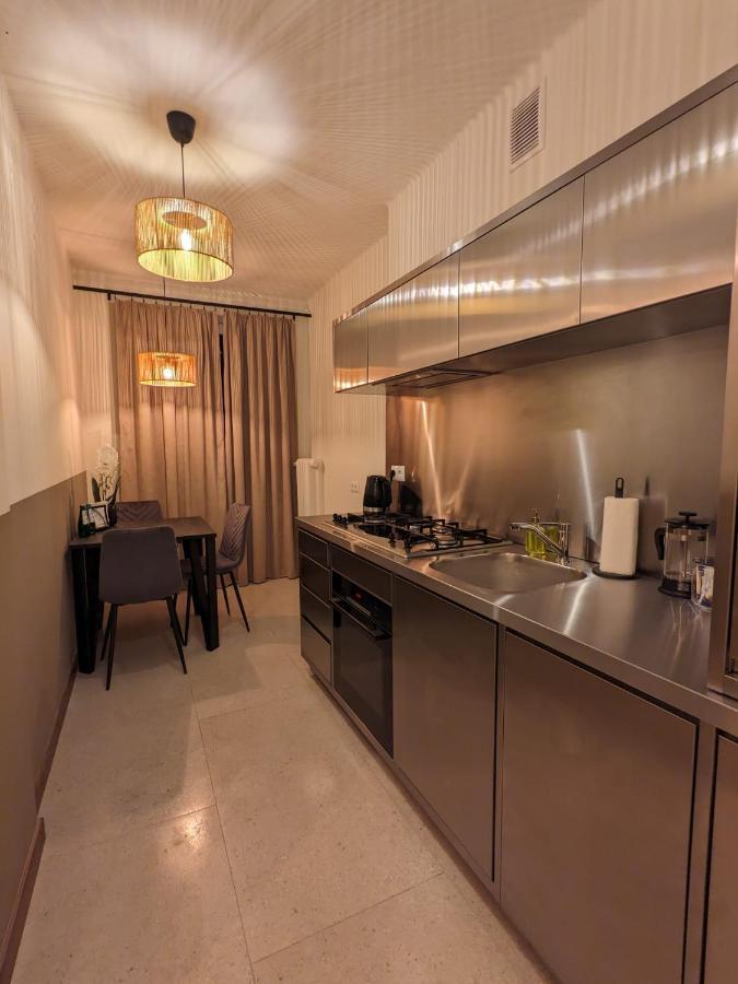 Apartamento Spacious Two-bedroom In The Center