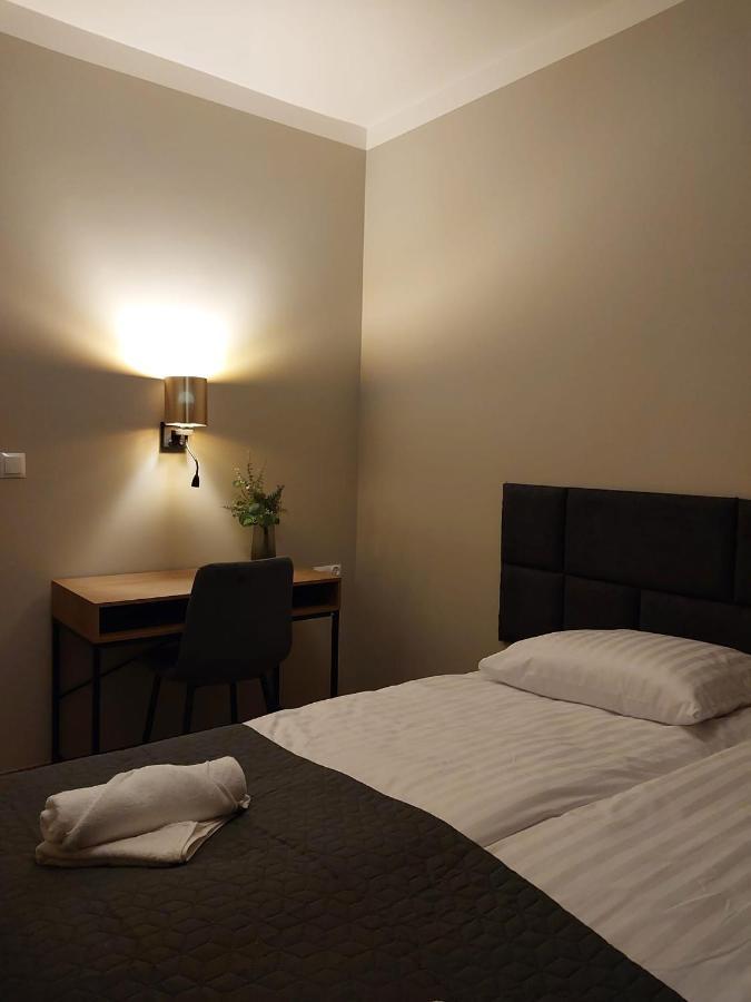 Apartamento Spacious Two-bedroom In The Center Cracóvia