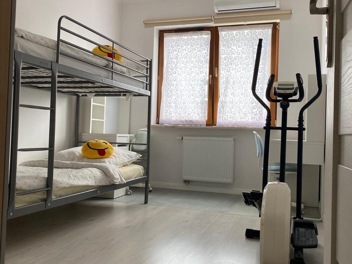 3 Aircon With Free Parking, Balcony Walking Distance Old Town *