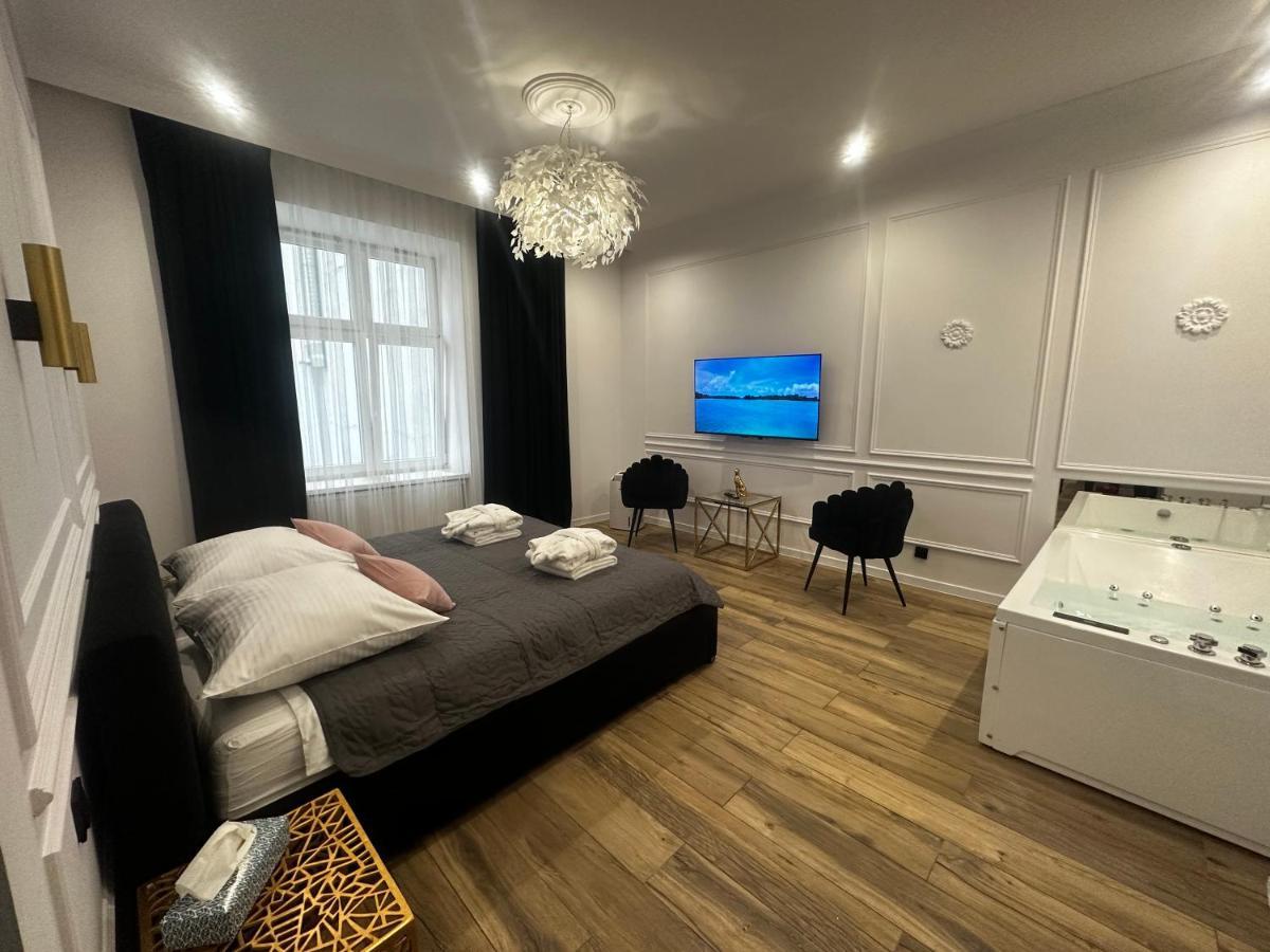Shine Prywatne Jacuzzi Starowislna Apartamento *
