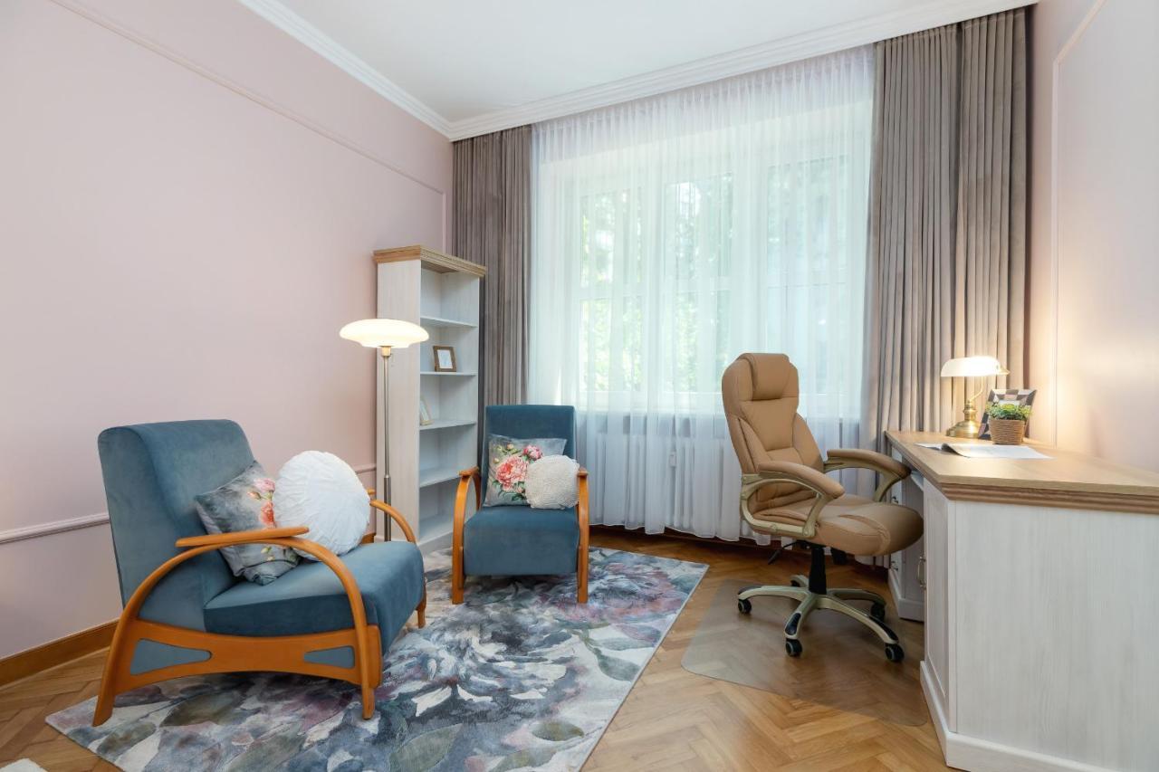 Apartament Luxurious & Unique Mickiewicza Cracow By Renters Prestige *