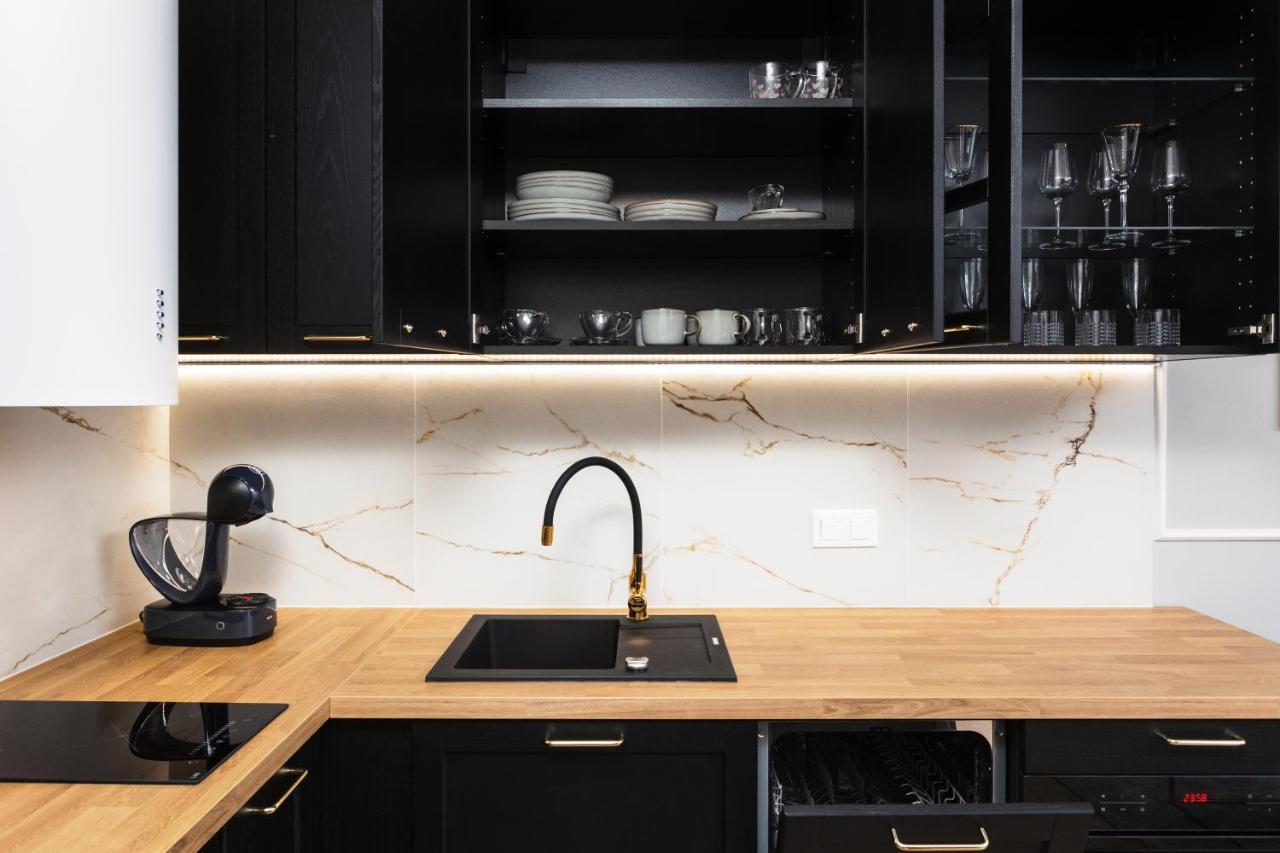 Of The Kings - Onyks Apartamento