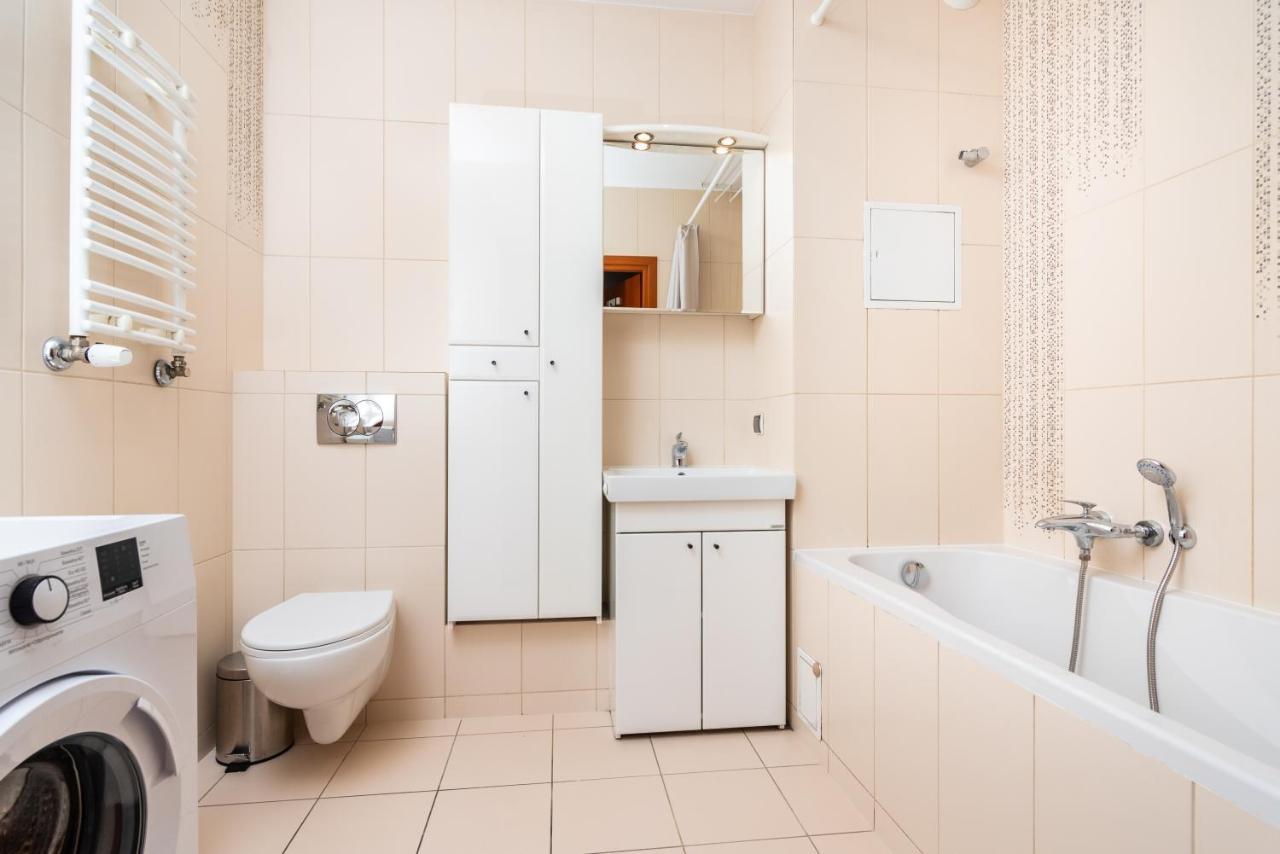 Apartment Przy Bulwarach - Kazimierz, Podgorze - By Upstairs