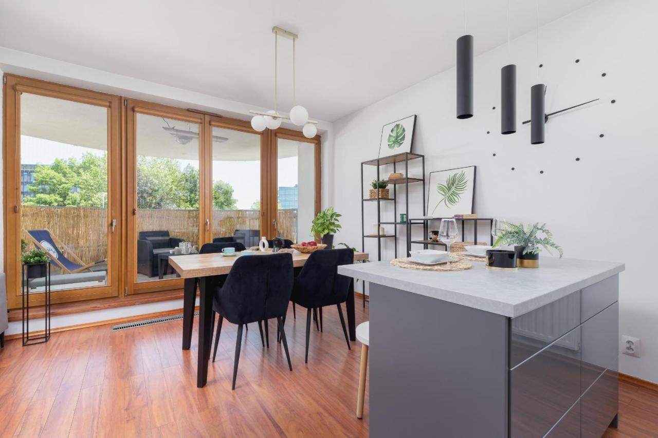 Apartment Dworska On Vistula Boulevards By Renters *