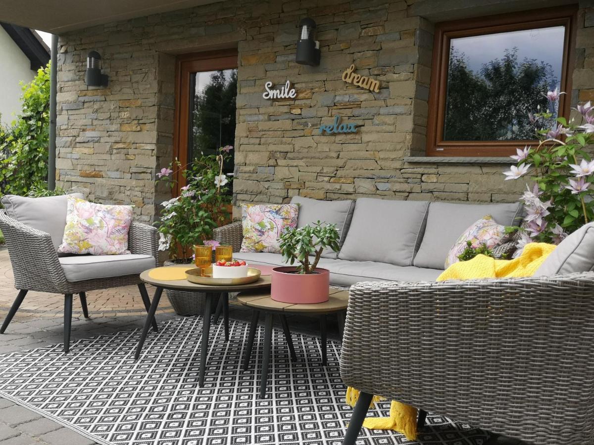 Glam Design - Beautiful, Comfortable And Cosy House With Garden, Free Parking And Wifi Villa