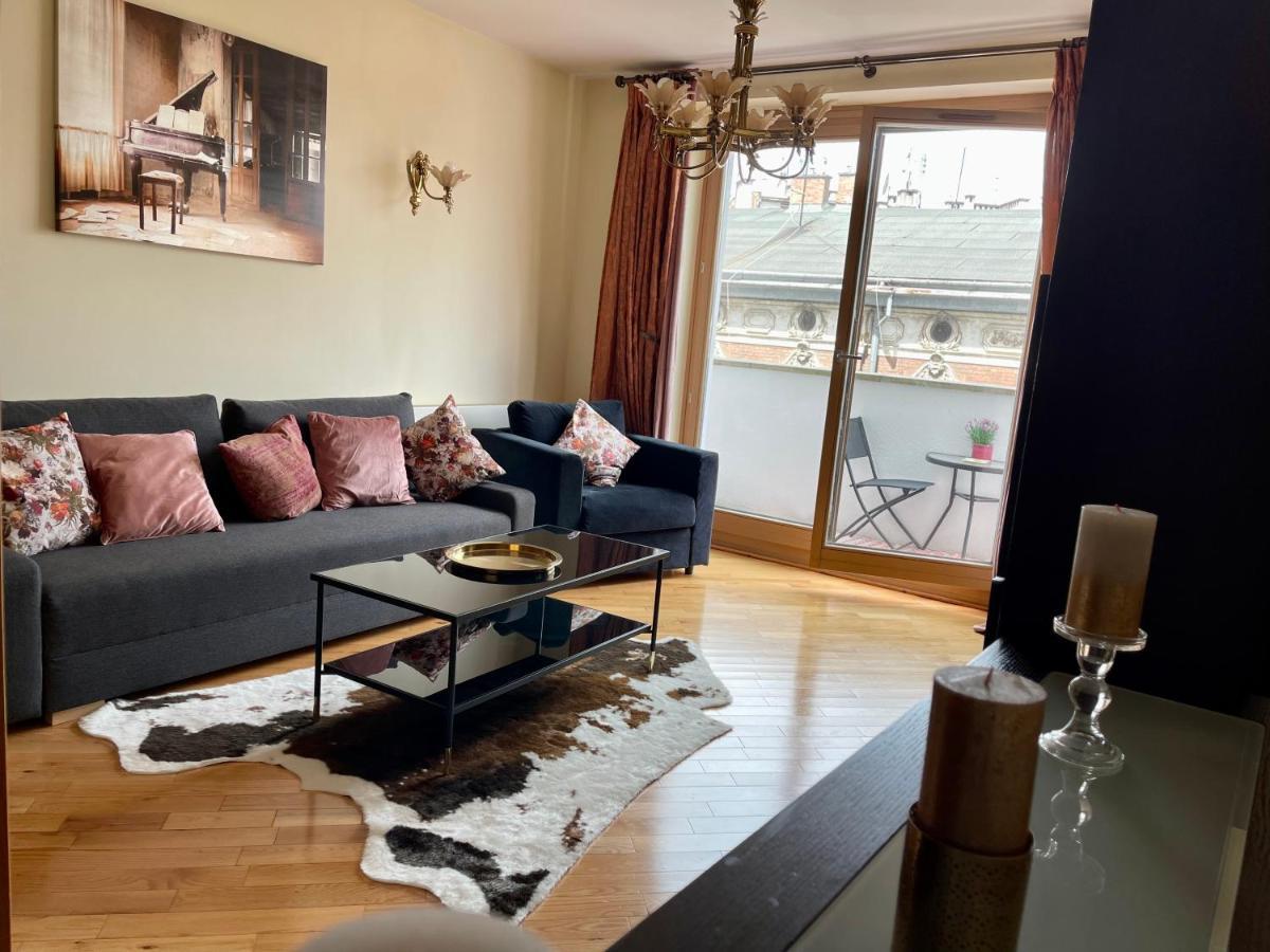 Exclusive In The Heart Of Apartament