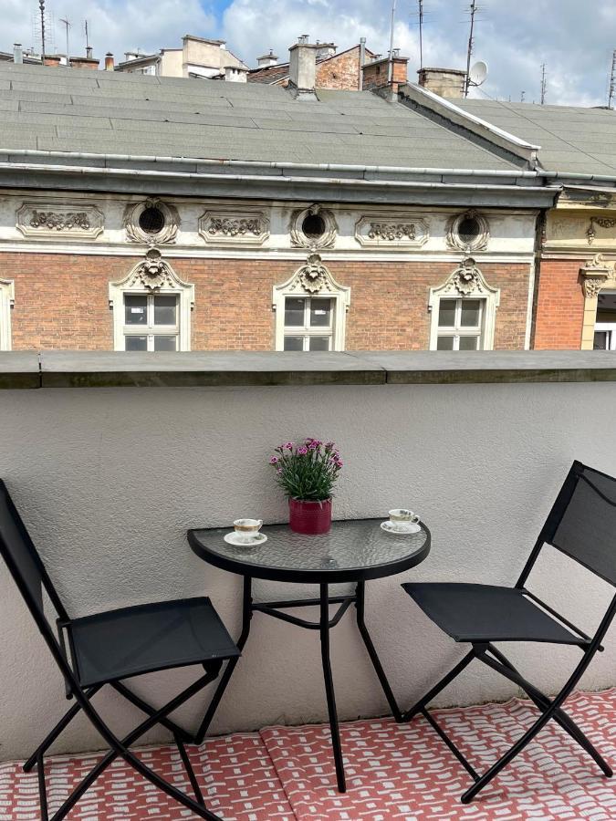 Apartament Exclusive In The Heart Of
