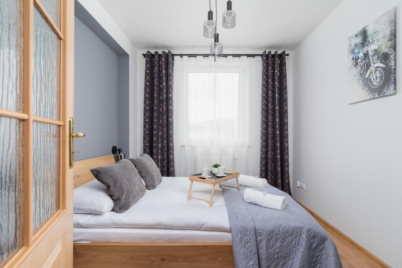 Cozy With Balcony Chmieleniec By Renters * Krakau