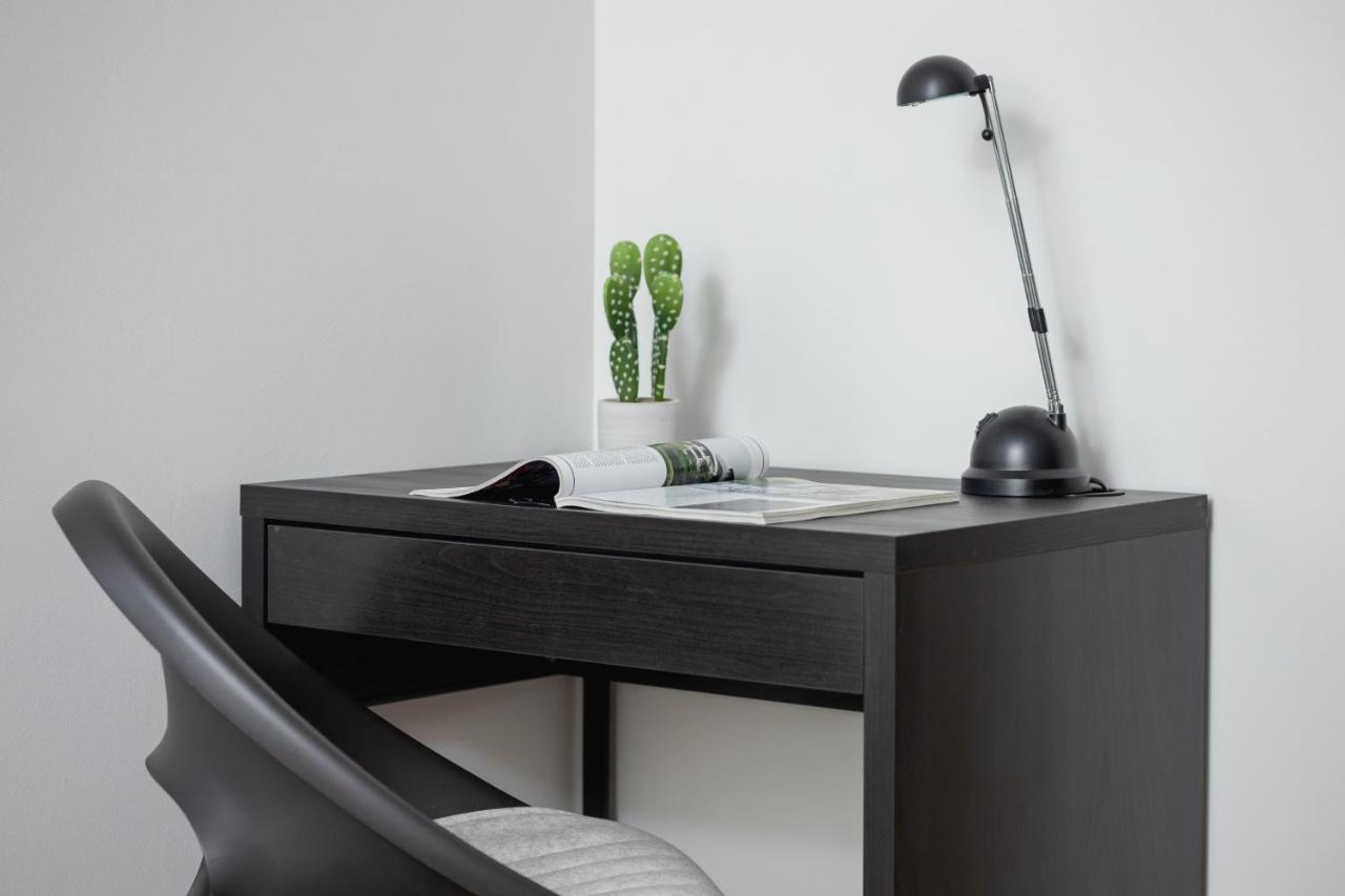 Cozy With Balcony Chmieleniec By Renters * Krakow