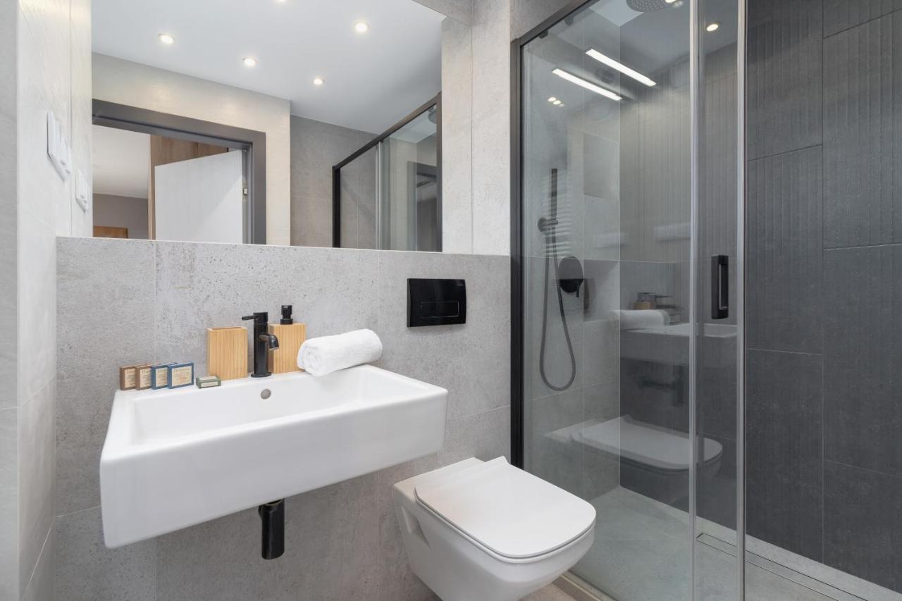 Exquisite Zablocie 19a By Renters Prestige Apartment Krakow