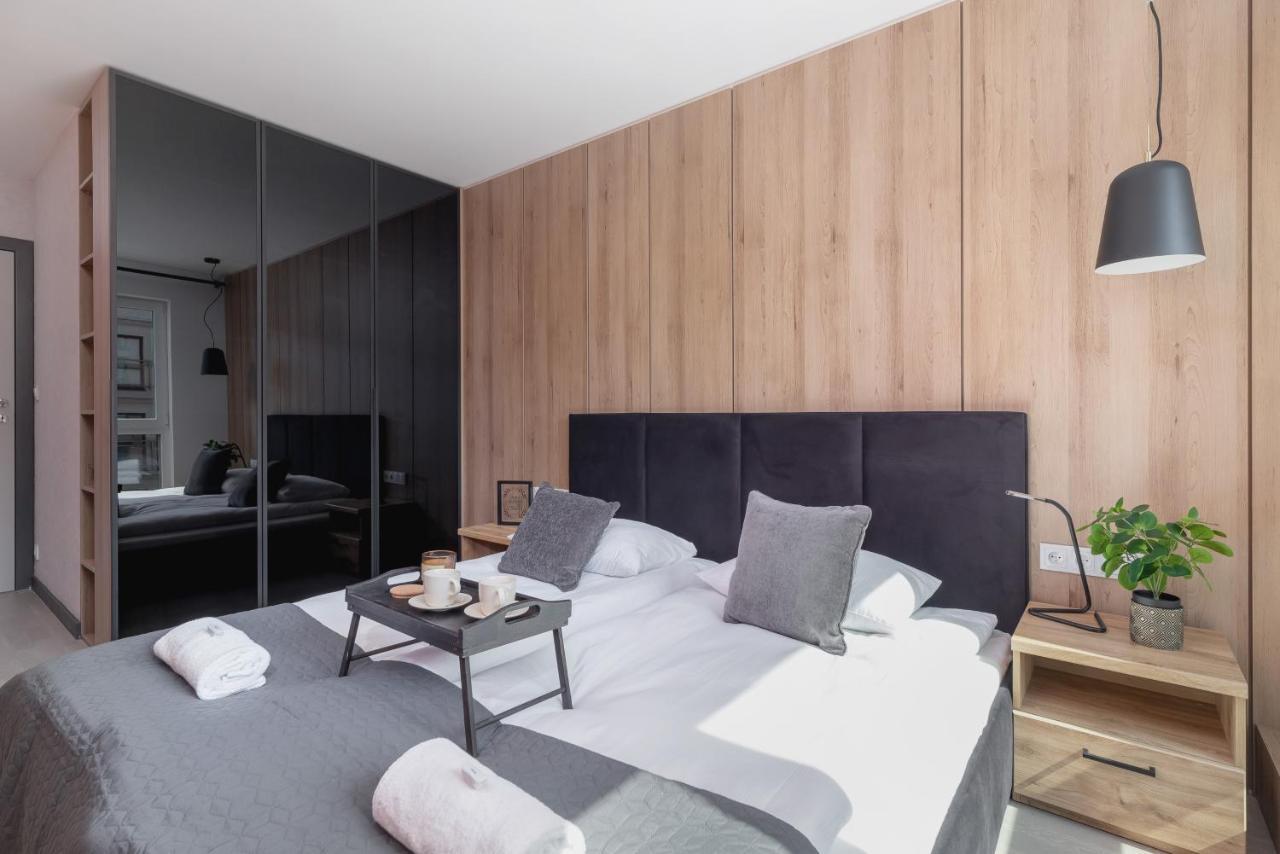 Apartment Exquisite Zablocie 19a By Renters Prestige Krakow