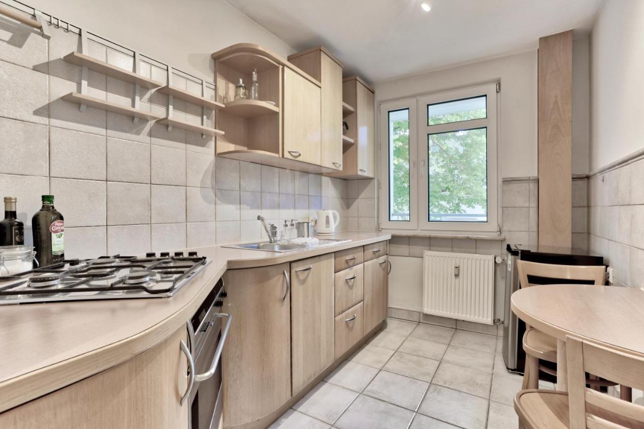 Tyzenhauz Lobzowska Street Apartment Krakow