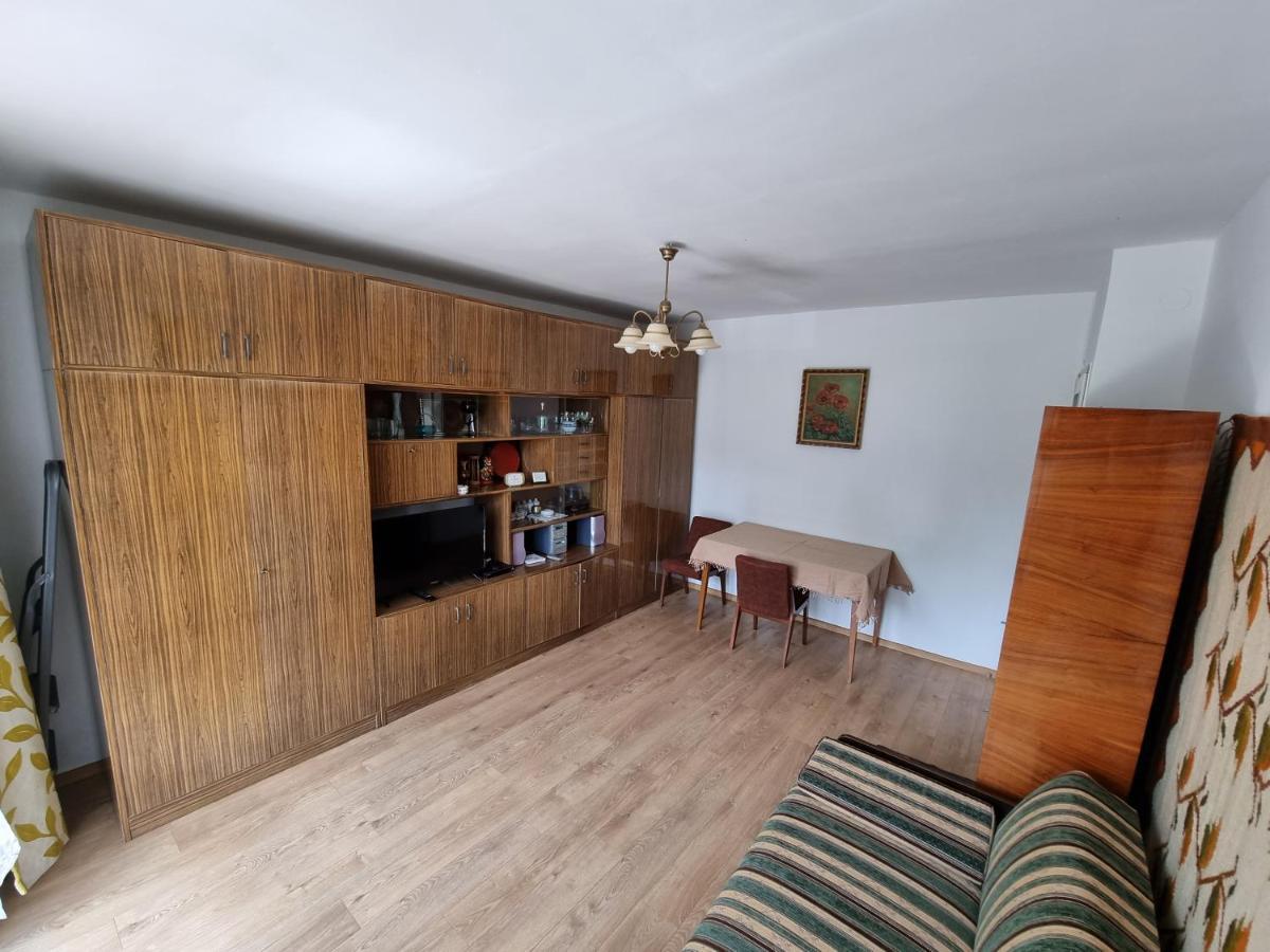 Apartment Komfortowe Mieszkanie W Centrum Lecz Na Uboczu Krakow