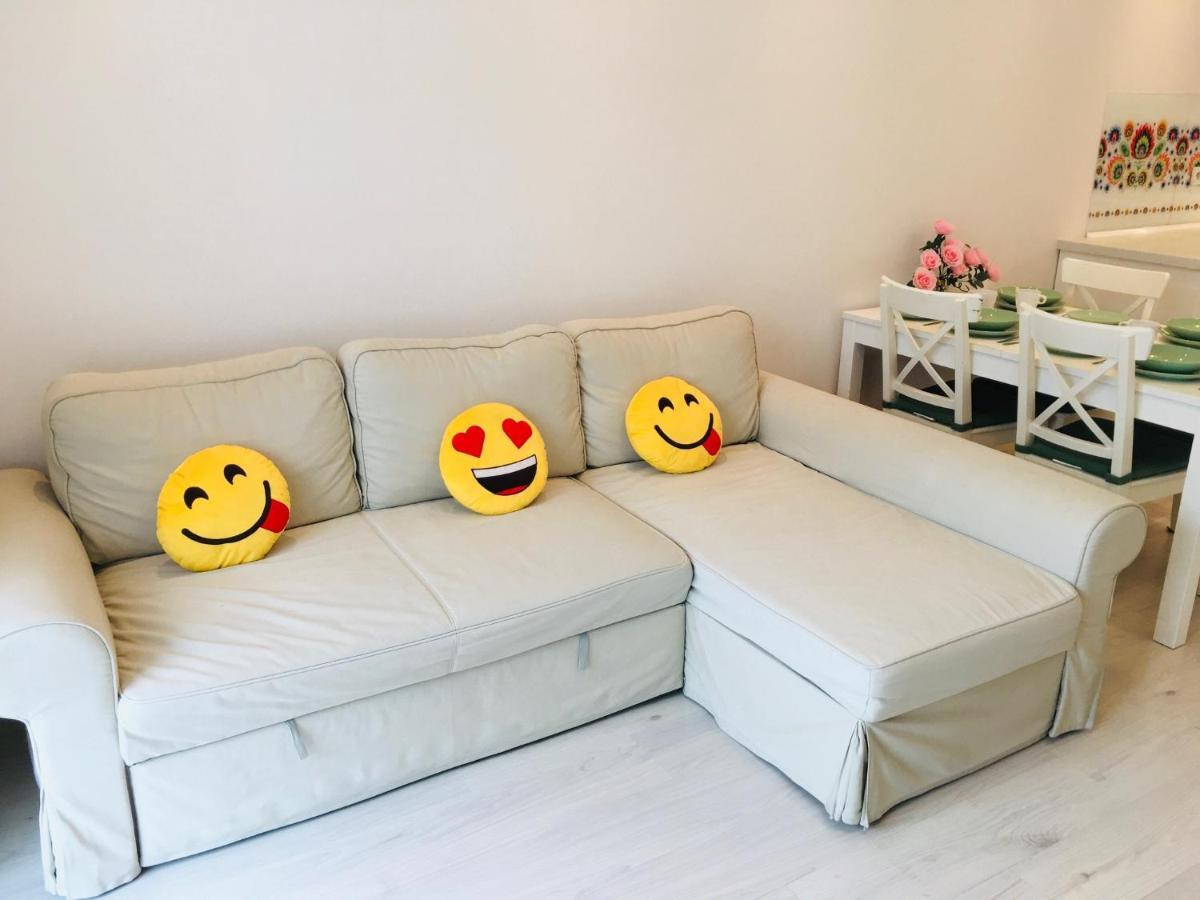 Apartment 3 Aircon With Free Parking, Balcony Walking Distance Old Town