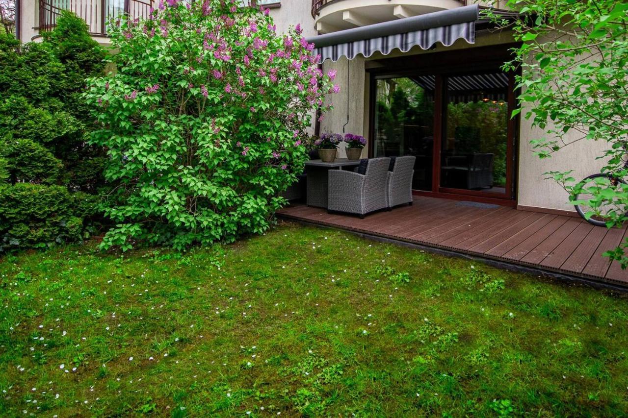 Inpoint 2-bedrooms With Private Garden And Free Parking * Krakow