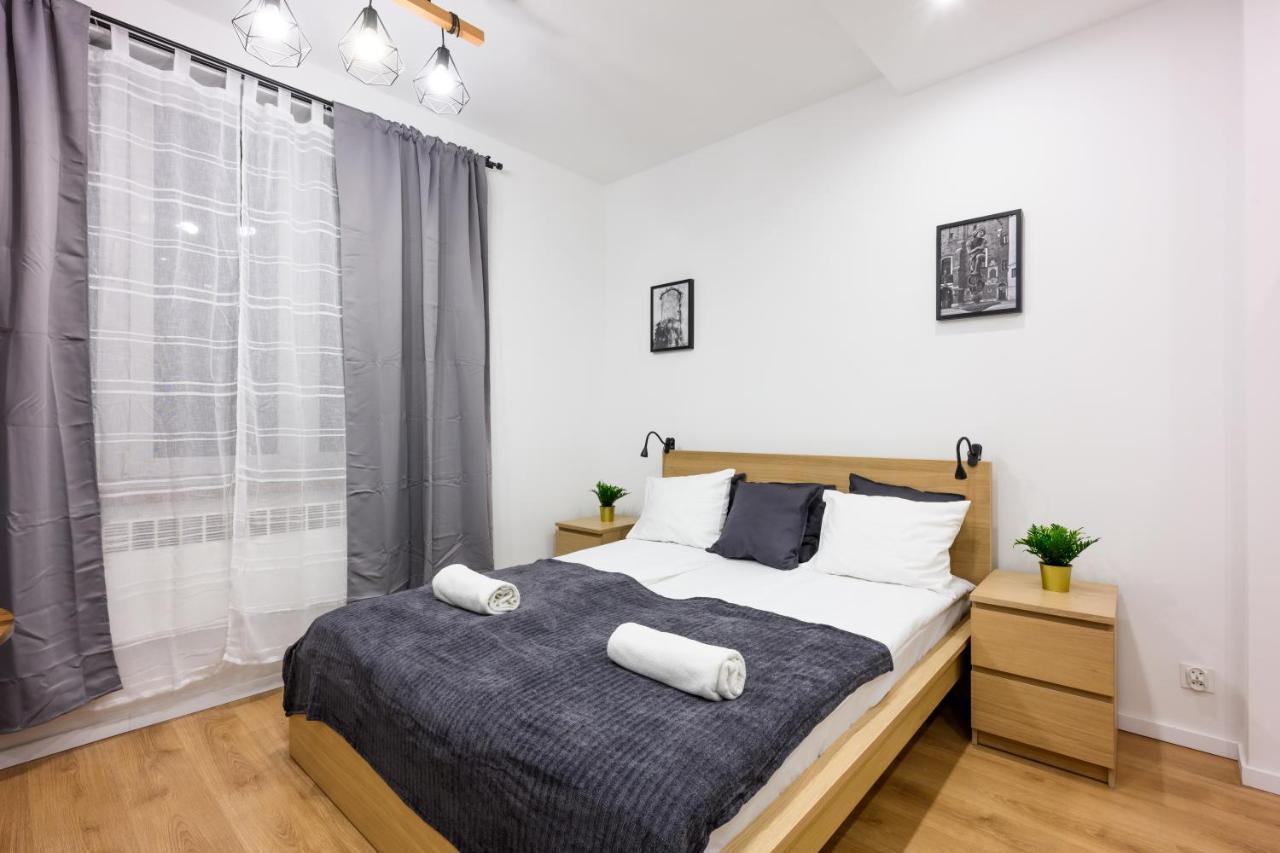 Aparthotel Cracow Rent Apartments: Spacious Near Main Square *