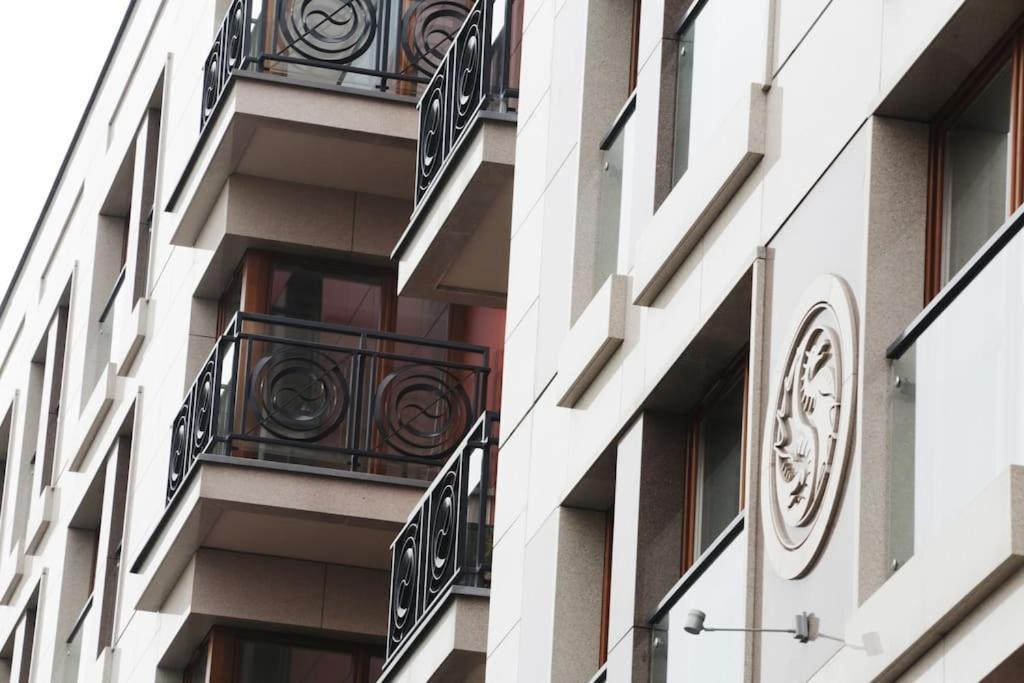 Apartment Ekskluzywny W Centrum Z Balkonem I Parkingiem *