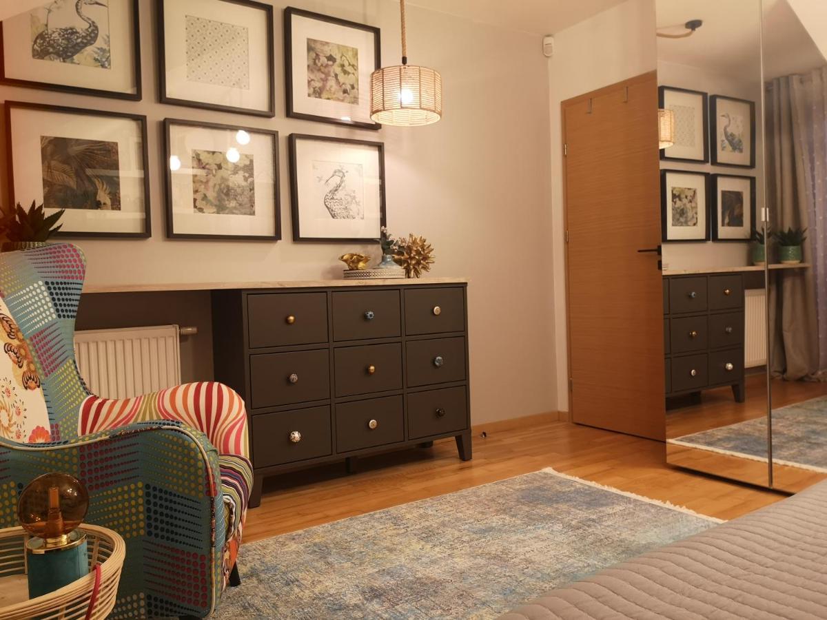 Glam Design - Beautiful, Comfortable And Cosy House With Garden, Free Parking And Wifi Villa *