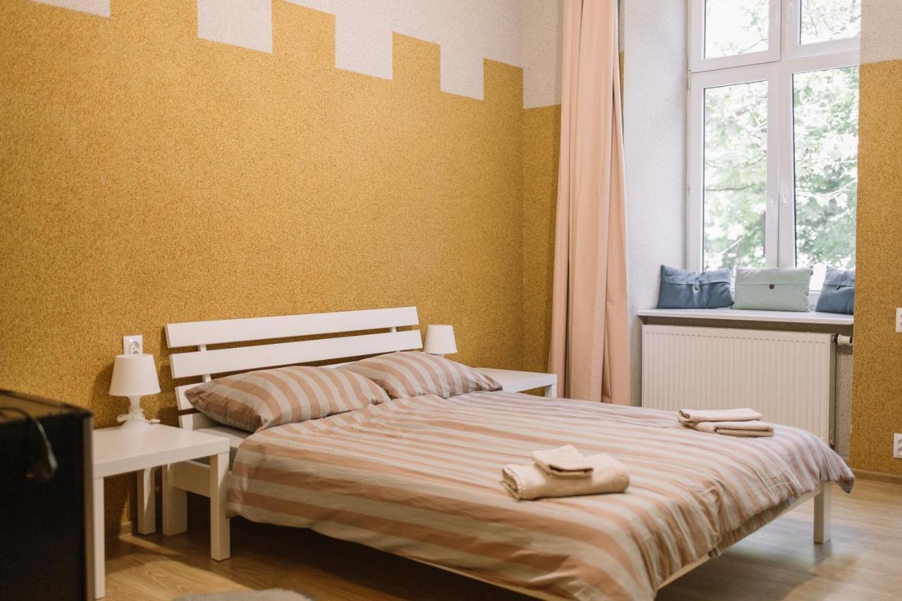 West13 Guest Albergue