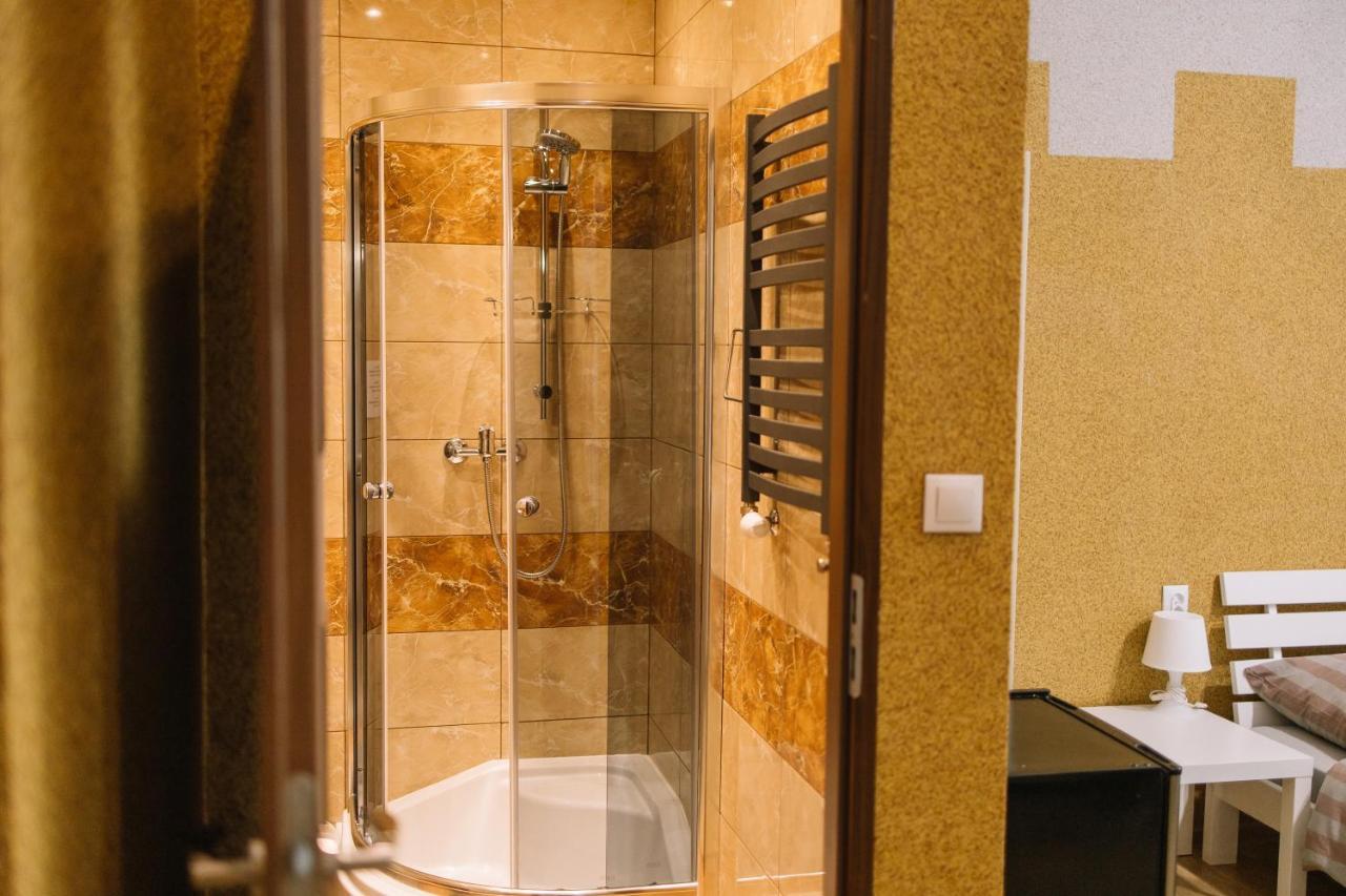 Albergue West13 Guest