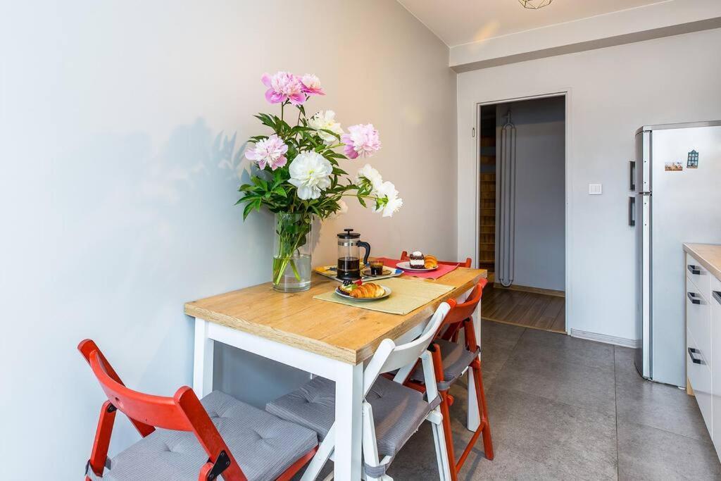 Serene In The Center - By Upstairs Apartment Krakow