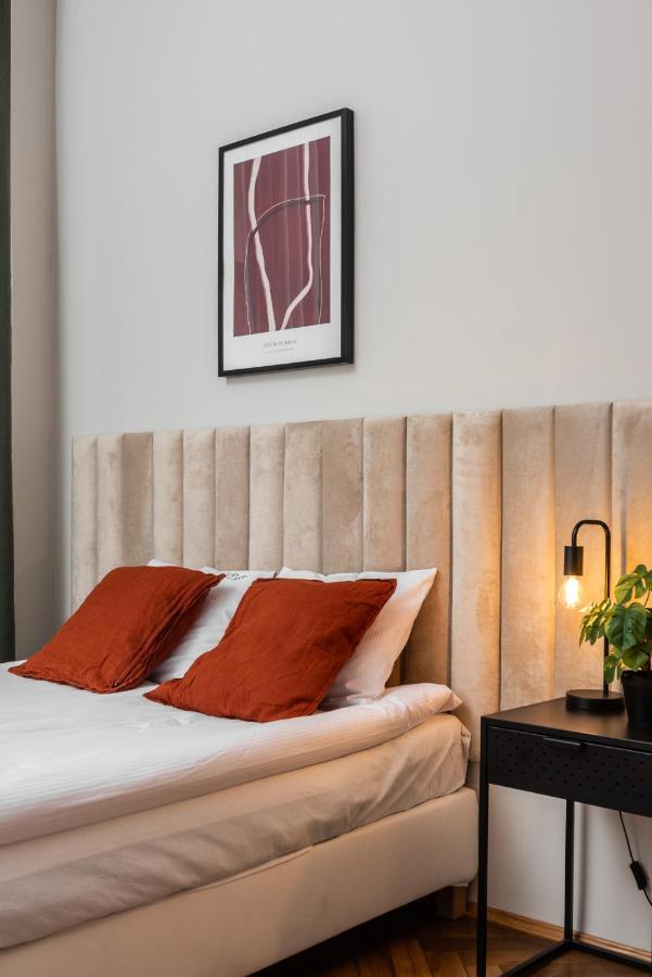 Przestronny W Centrum Krakowa - 12 Osob - By Upstairs Apartamento Cracóvia