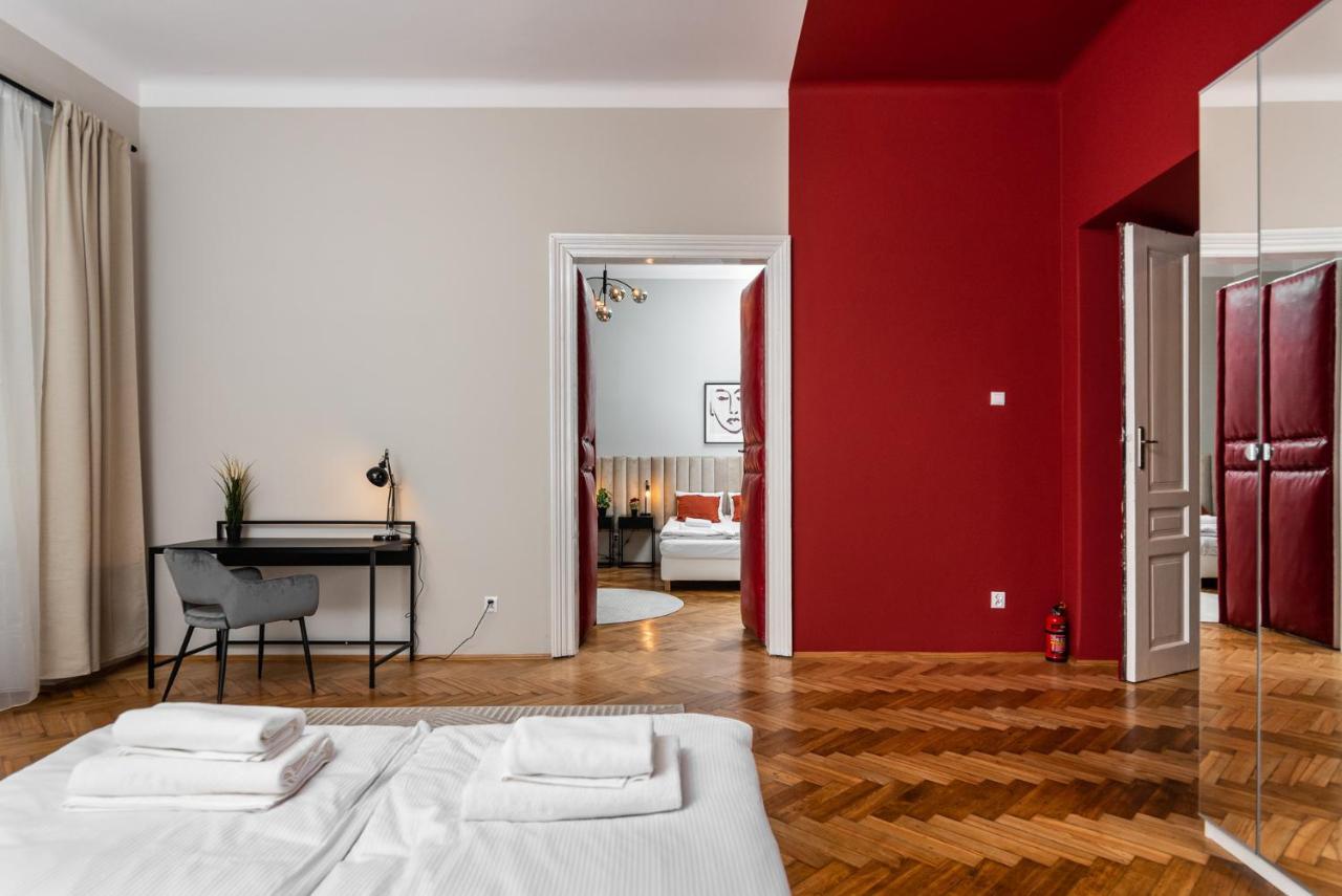 Przestronny W Centrum Krakowa - 12 Osob - By Upstairs Apartamento Cracóvia