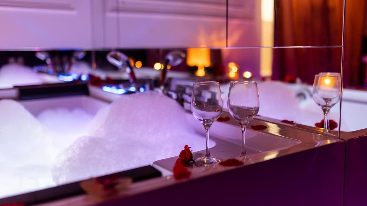 Secretly Studio With Jacuzzi Appartement *