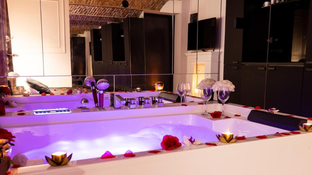 Secretly Studio With Jacuzzi * Krakau