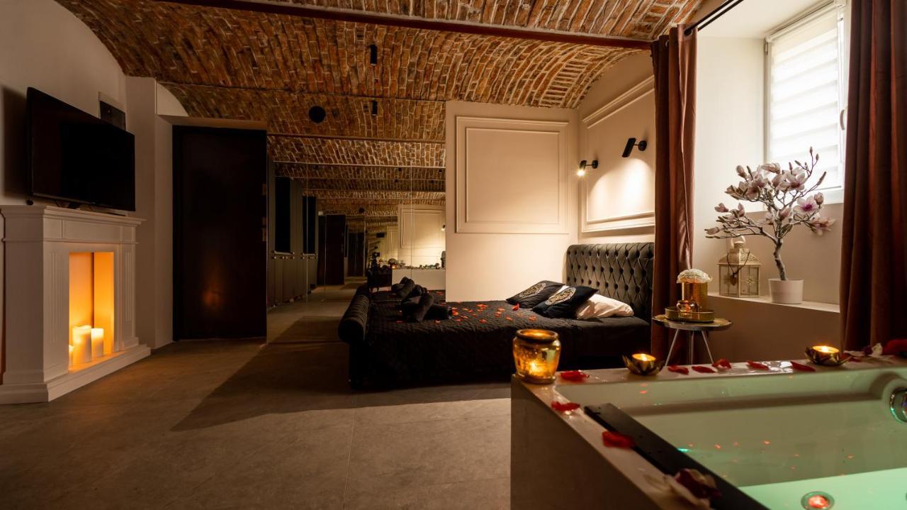 Secretly Studio With Jacuzzi Krakau