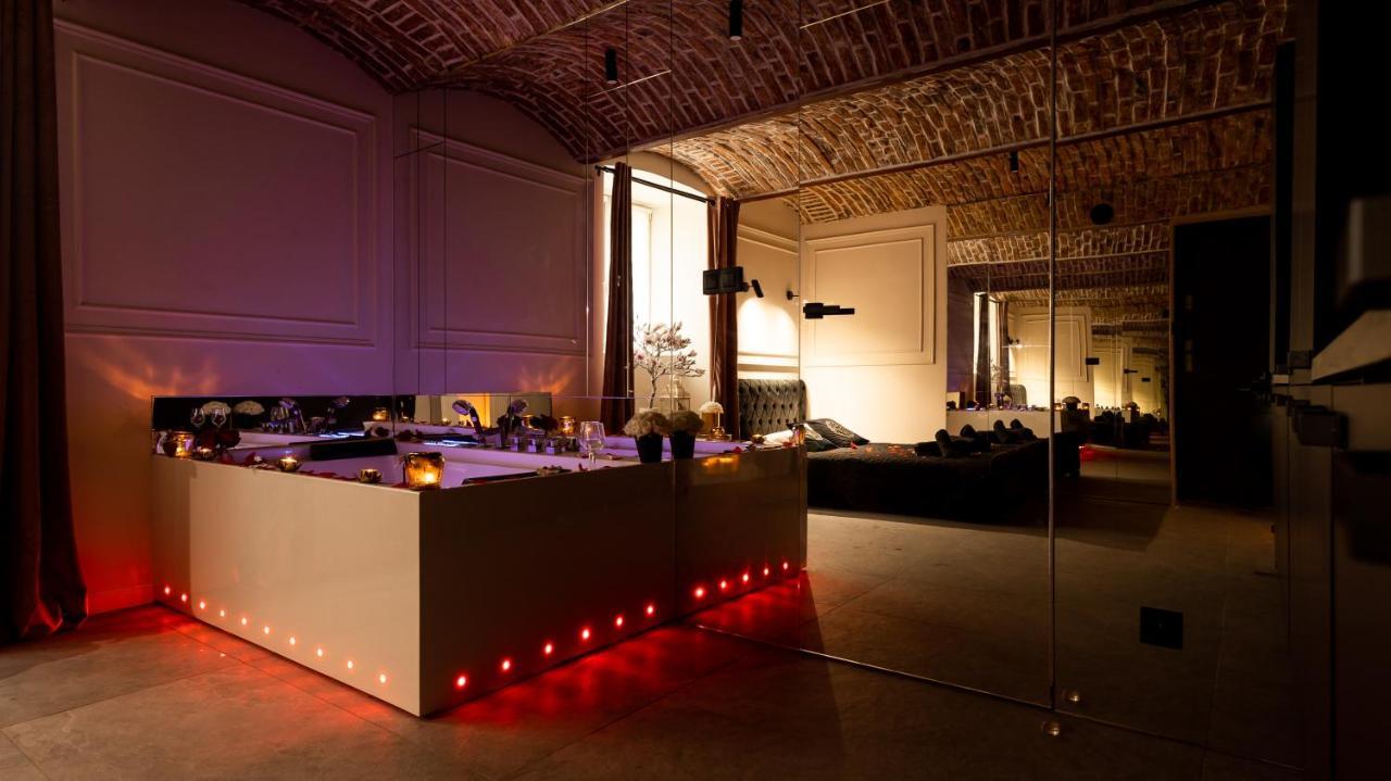 Secretly Studio With Jacuzzi Krakau