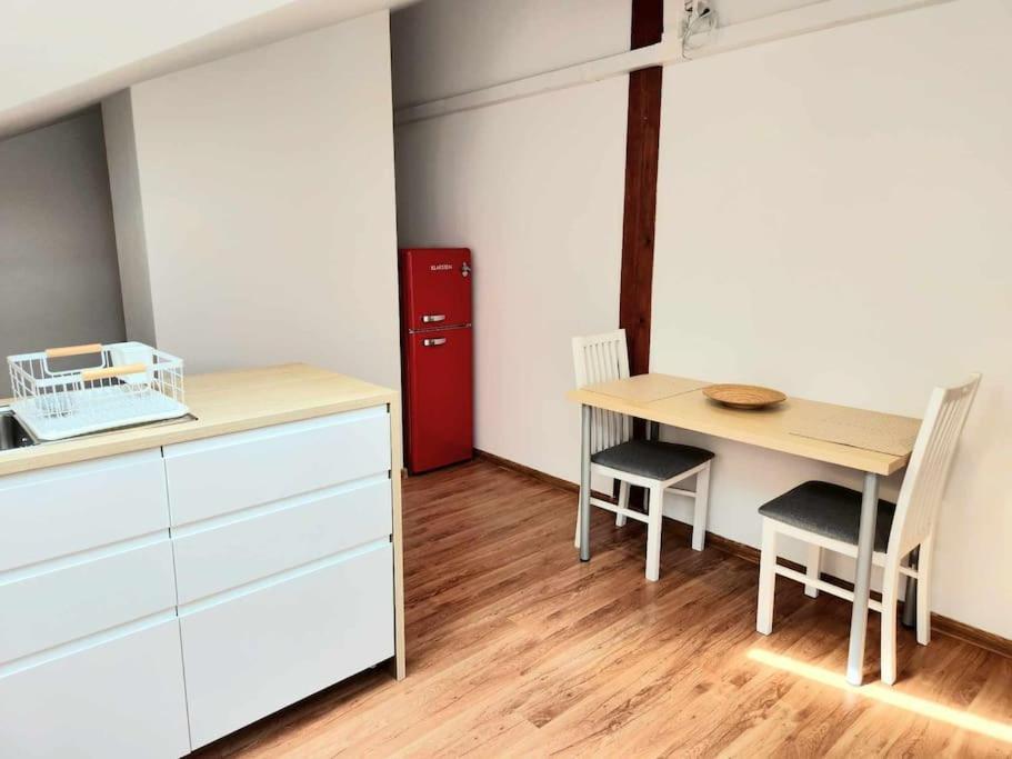 Cozy Country 6persons Close To Airport Apartamento *