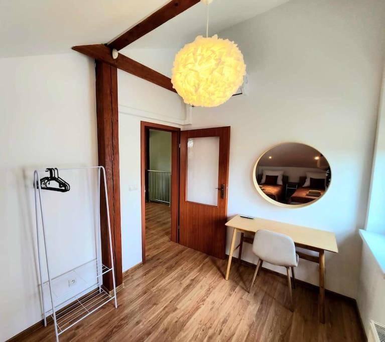 Apartamento Cozy Country 6persons Close To Airport *