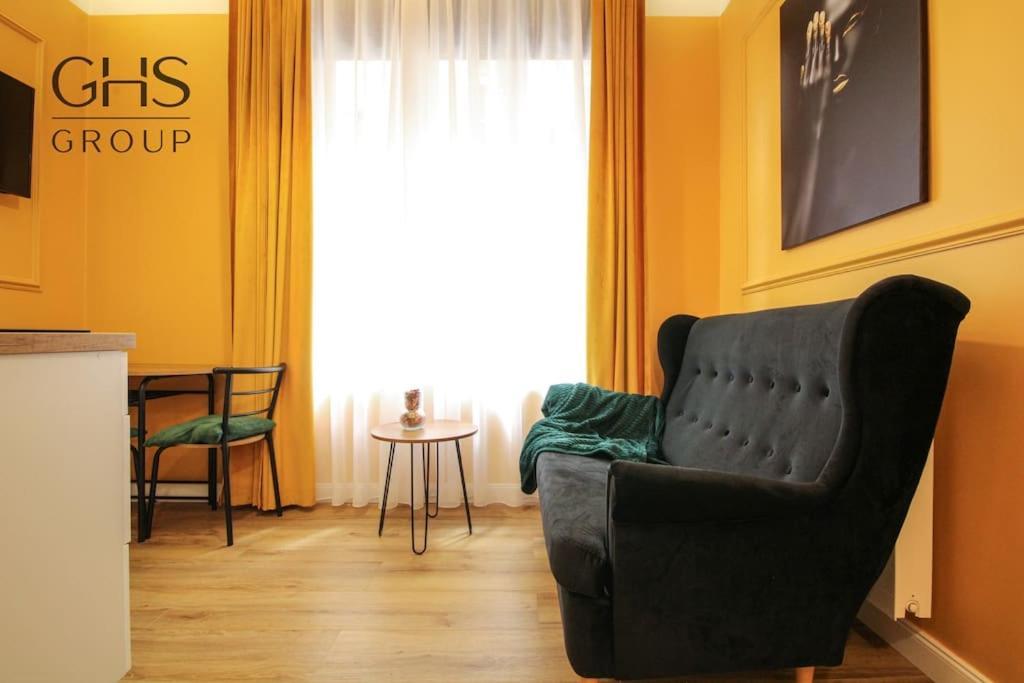 Comfortable Close To The Main Square